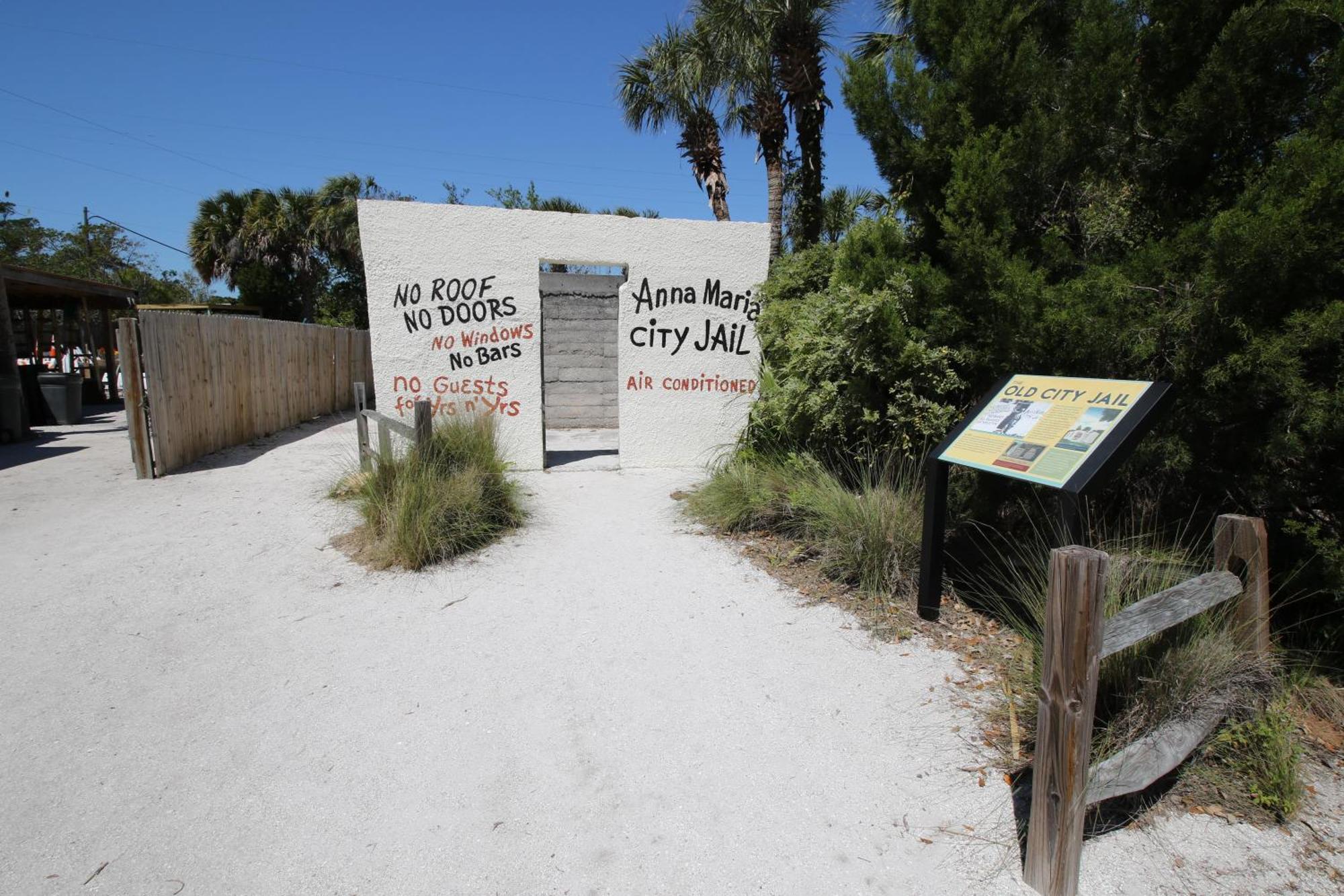 Anna Maria Island Beach Palace Bradenton Beach Exterior photo